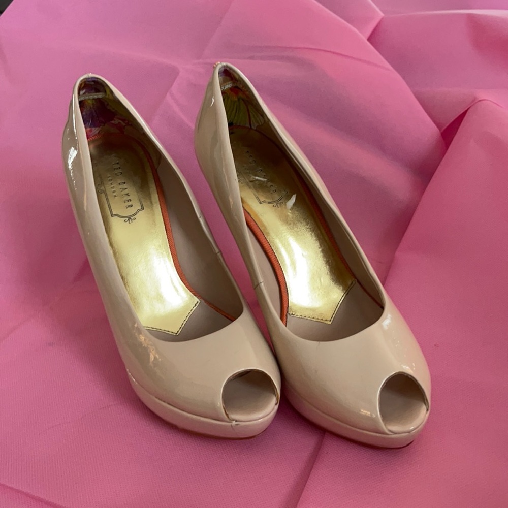 Ted Baker Heels size UK size 6 US size 8